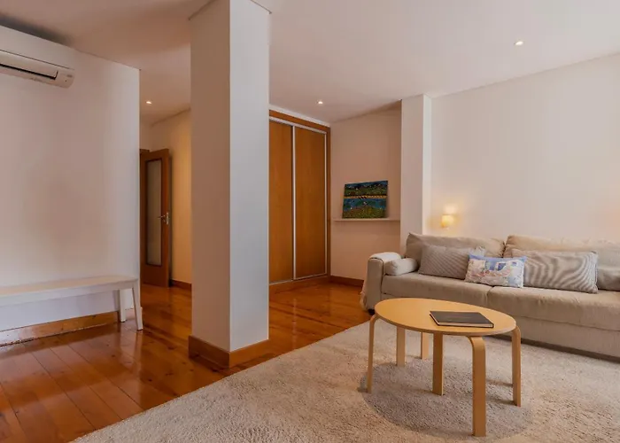 Luminous 1bdr By Lovelystay Apartment *